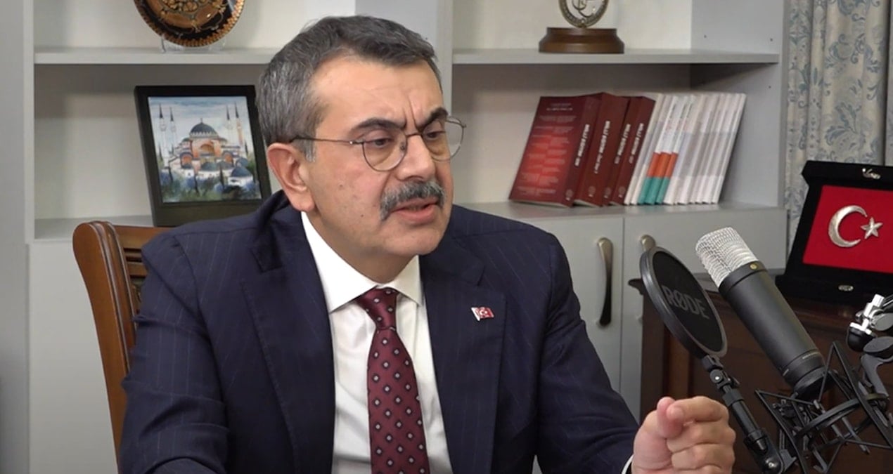 bakan tekin dunyada imam hatip tarzinda birmodelyok ikIhLNuP