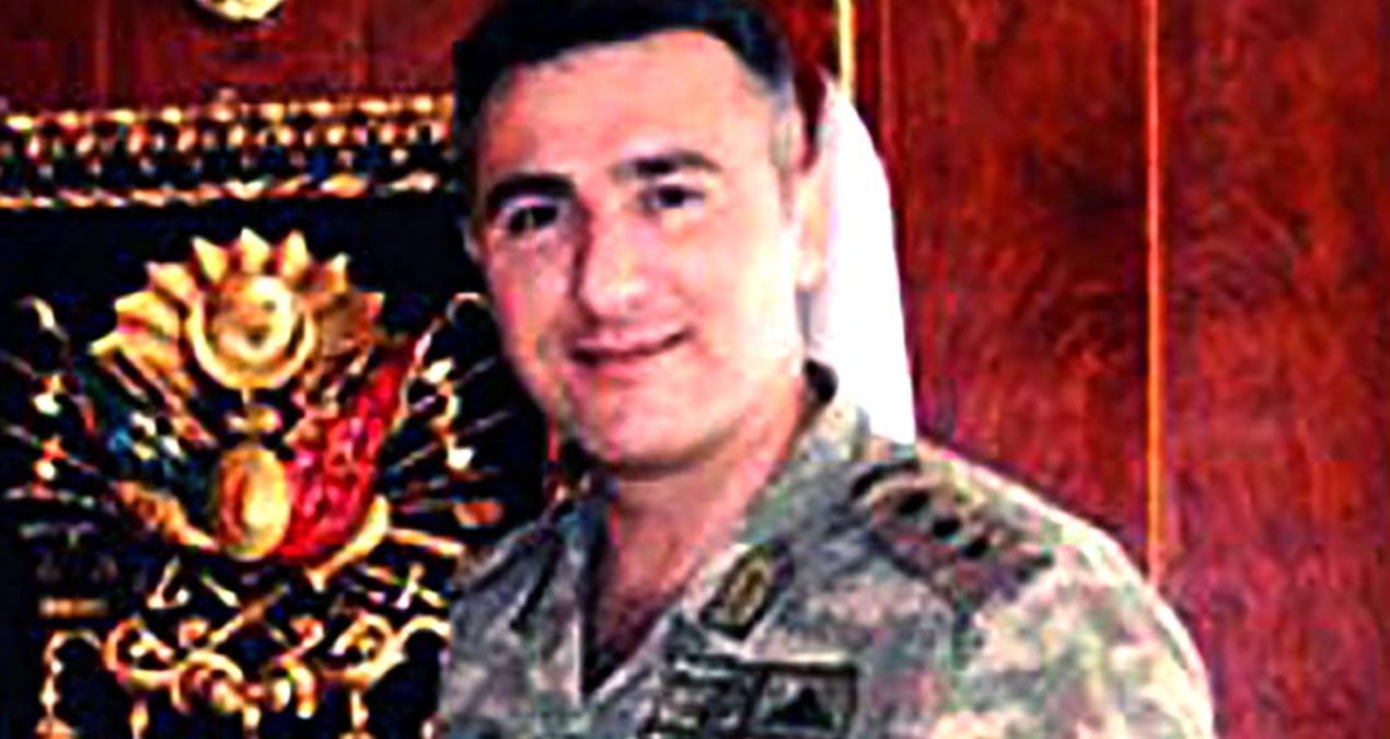 binbasi zehir tacirlerini haraca baglamis Tg347xd7