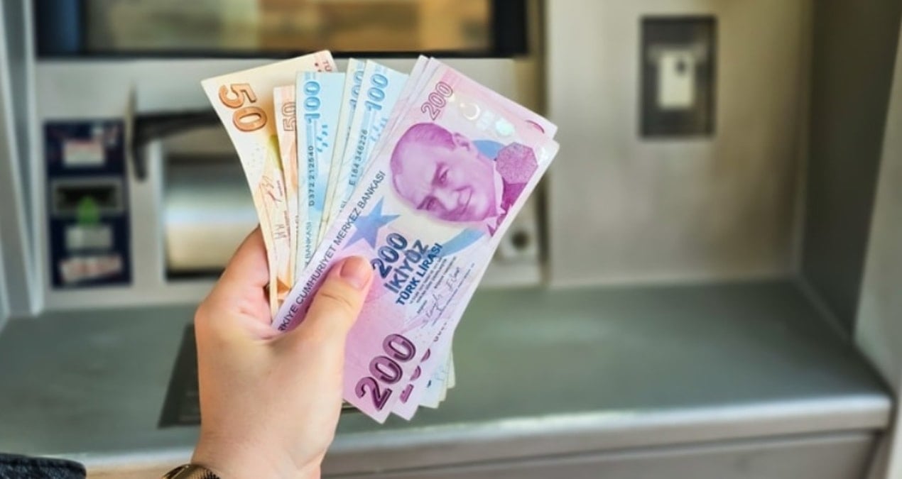 mevduat faizlerinde ibre terse dondu tedbirli indirim donemi basladi UdZYQmF6