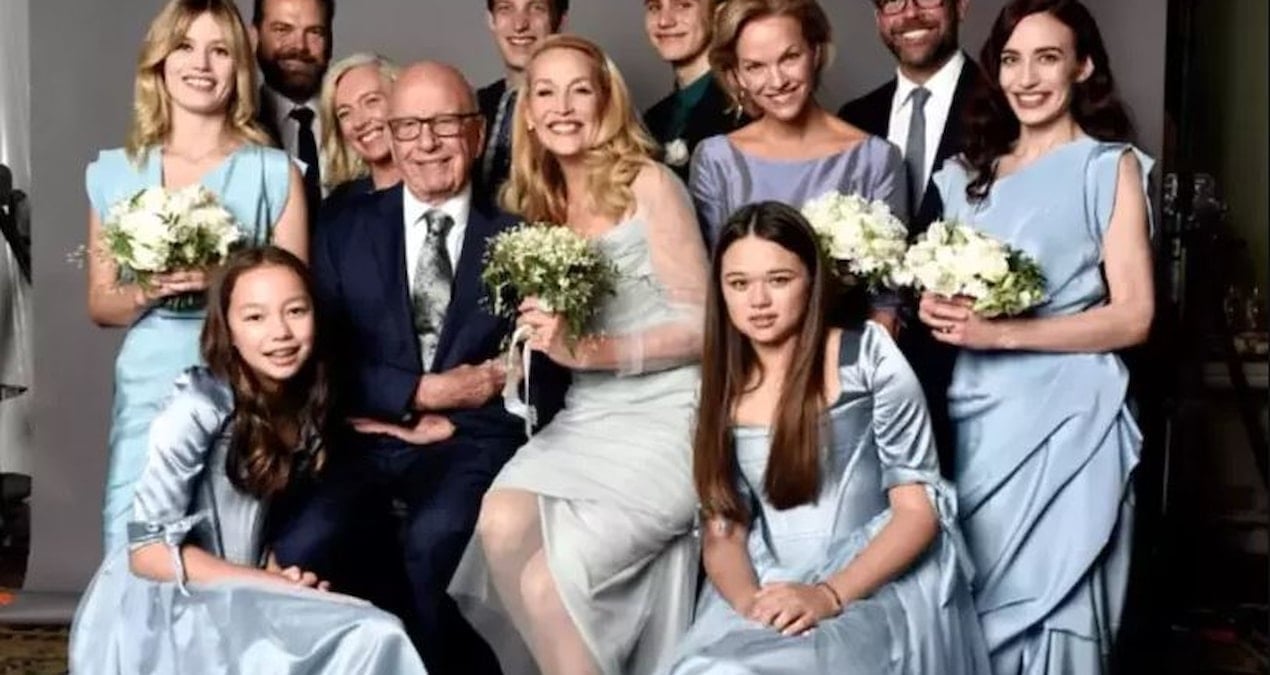 para icinde yuzen ailenin mirasi kavgasi bitti dev medya imparatorlugunun basina gecti GQAkCMyj