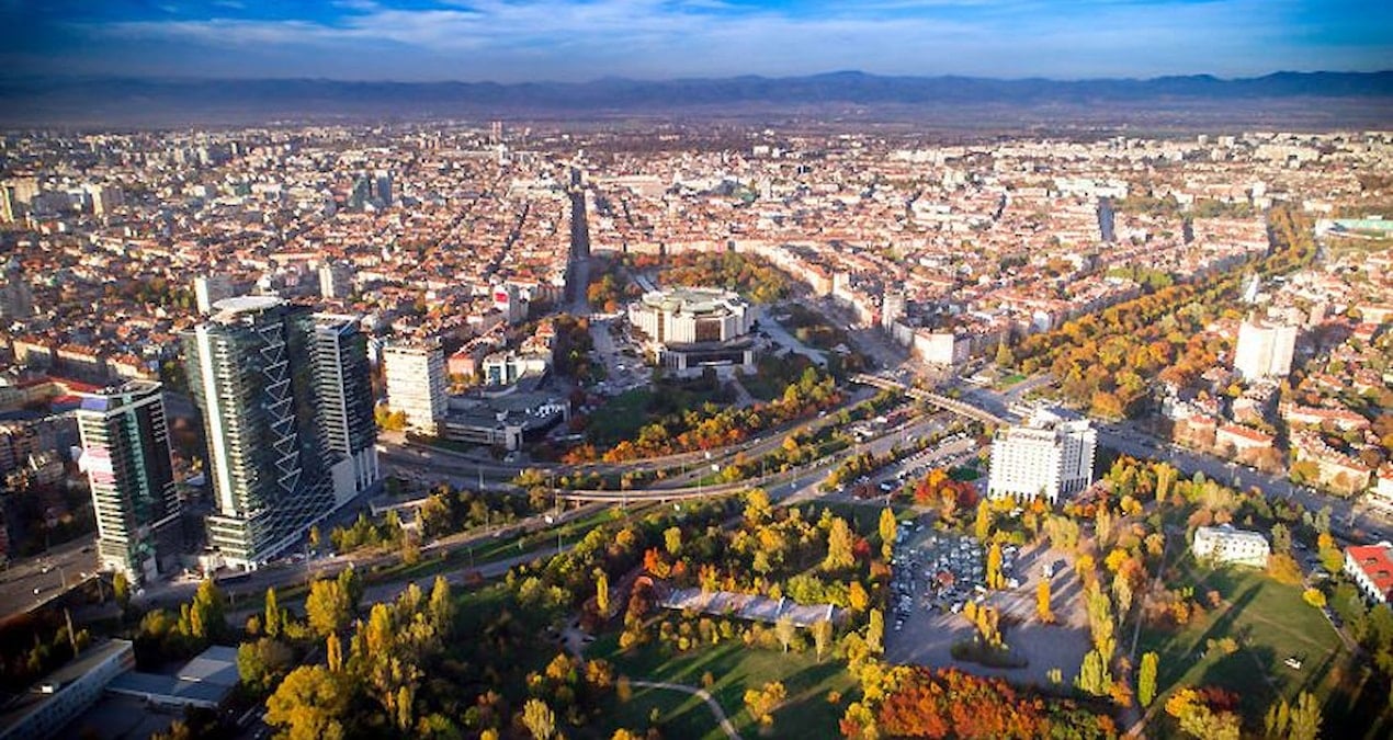 para birimleri degisiyor diye resmi tatil yapilacaklar UlOeNTyH