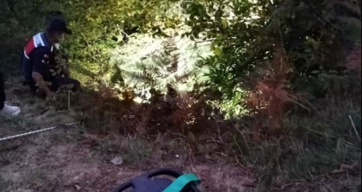 trabzonda korkunc olay polis memuru ogul oldu baba yaralandi 8bQgL9Md