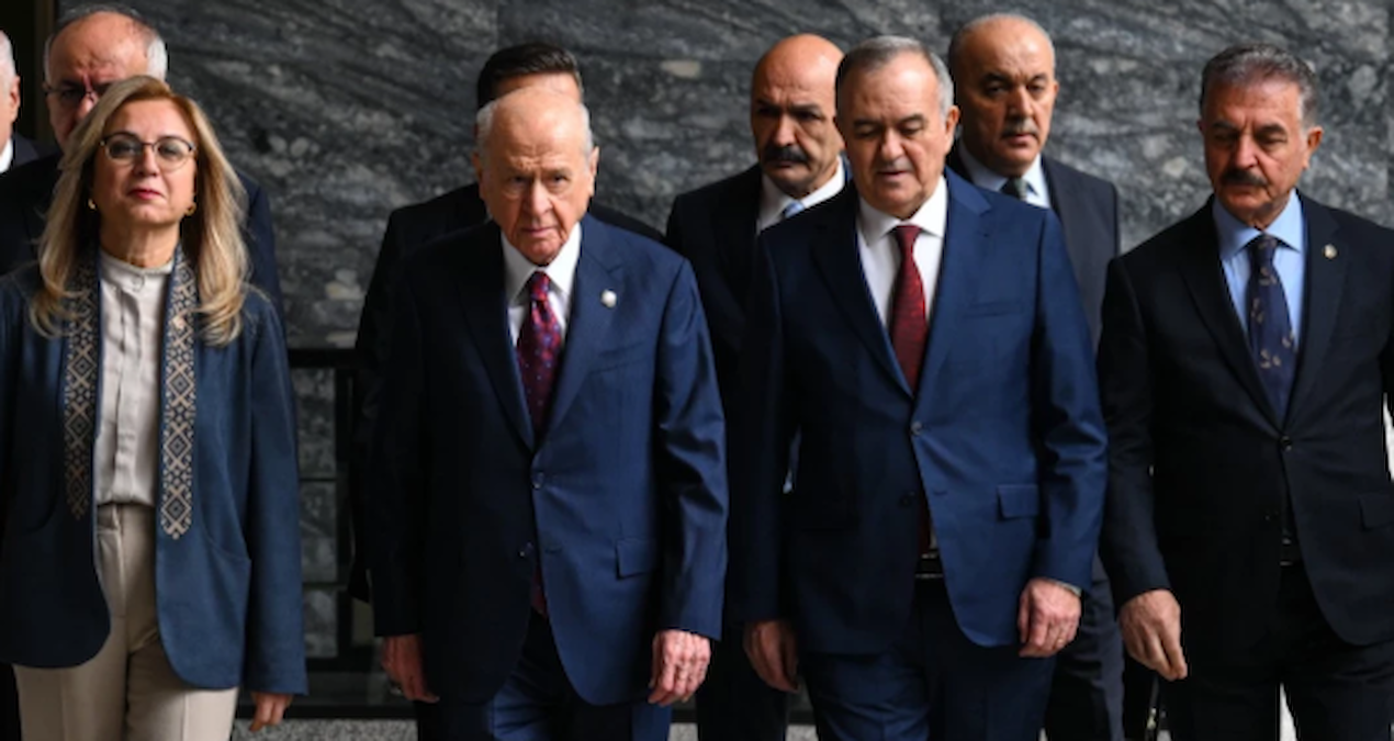 Bahçeli’nin Teşkilat Temizliği Devam Ediyor: Yeni Gelişmeler